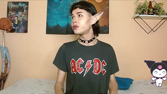 nicolai a online show from February 22, 5:11 pm