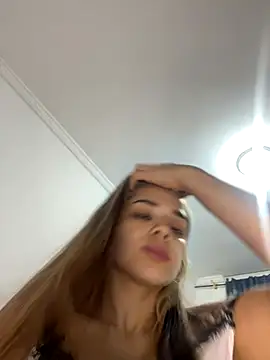 Sara  Secret online show from November 18, 2:39 am