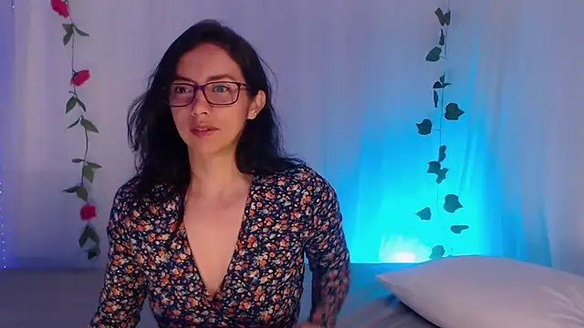 Snapshot of Belladonna_lips chatting on June 10, 3:39 am Belladonna lips online show from June 10, 3:39 am