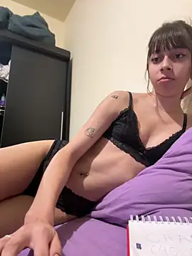 Snapshot of GabySMiller chatting on April 3, 10:41 pm GabySMiller online show from April 3, 10:41 pm