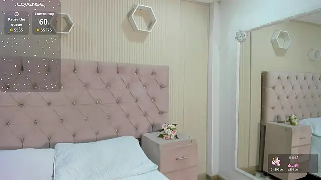 ZarinaWynne online show from June 11, 1:31 pm