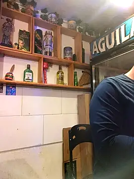 themorenofit08 online show from April 21, 12:34 am