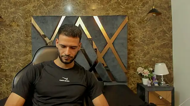 Jacob Benelli online show from February 28, 11:39 pm