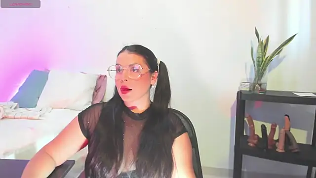  Scarlet sexxx online show from April 13, 8:03 pm