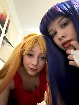 Snapshot of Kisamilf chatting on November 9, 7:50 am Kisamilf online show from November 9, 7:50 am