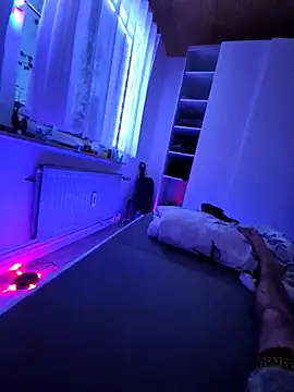 TirelessLot3 online show from March 10, 5:29 pm