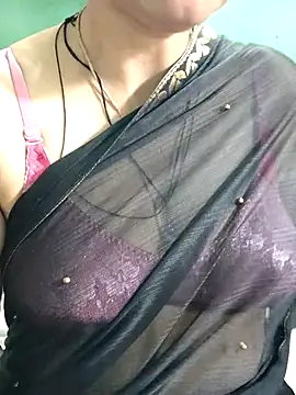 Snapshot of Piya_Bakshi chatting on May 28, 4:10 am Piya Bakshi online show from May 28, 4:10 am