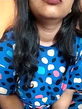 Sexy Divya   online show from March 24, 1:10 am