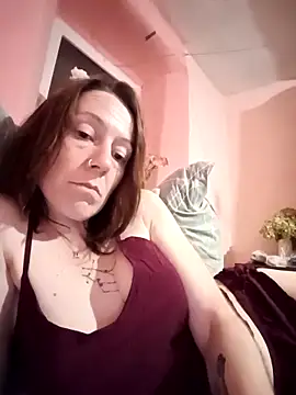 Snapshot of aldelia chatting on November 8, 8:51 pm aldelia online show from November 8, 8:51 pm