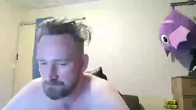 Snapshot of samjw24 chatting on November 20, 12:38 pm samjw24 online show from November 20, 12:38 pm