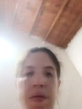 Snapshot of hincaVale090824 chatting on November 10, 2:10 am hincaVale090824 online show from November 10, 2:10 am