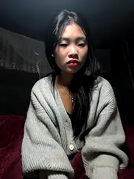 Snapshot of Lynly_k2 chatting on February 2, 1:26 am Lynly k2 online show from February 2, 1:26 am