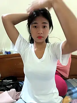 Lynly k2 online show from March 5, 3:35 am