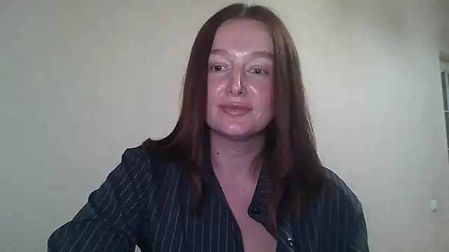 Snapshot of LilianaSwetx chatting on November 12, 2:50 pm LilianaSwetx online show from November 12, 2:50 pm