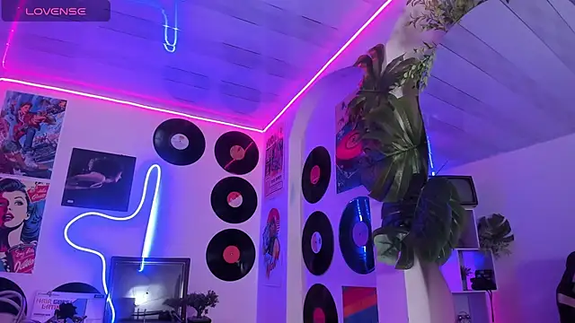 Heidy palmer online show from February 10, 8:46 pm