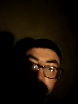 Snapshot of juliann_boy chatting on February 3, 4:43 am juliann boy online show from February 3, 4:43 am