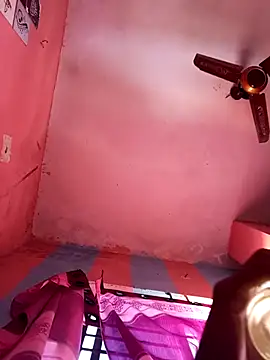 Snapshot of rafifucking_king chatting on November 15, 4:10 am rafifucking king online show from November 15, 4:10 am