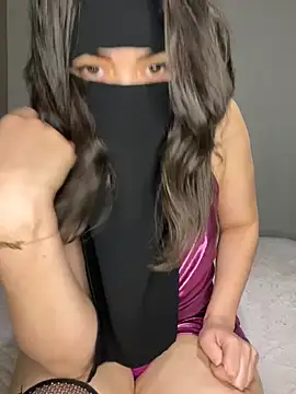 dinaaarich11 online show from April 1, 11:24 pm