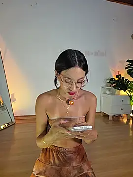 Snapshot of selene_starkk chatting on June 28, 12:16 am selene starkk online show from June 28, 12:16 am