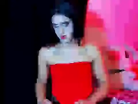 Snapshot of annahotdoll chatting on July 10, 12:04 am annahotdoll online show from July 10, 12:04 am
