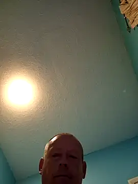 Snapshot of Tyson120 chatting on June 26, 10:03 pm Tyson120 online show from June 26, 10:03 pm