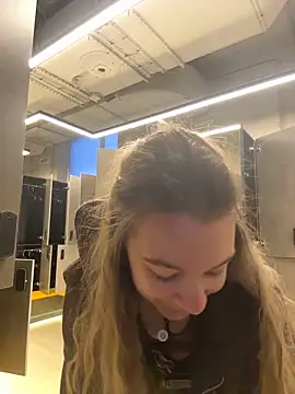 SashaCatt online show from February 1, 6:01 am