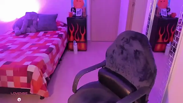 rotwallace online show from February 5, 11:31 pm