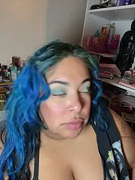 Snapshot of BiigMAMA_2025 chatting on February 2, 7:18 am BiigMAMA 2025 online show from February 2, 7:18 am