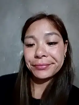 Lyla john online show from February 20, 2:39 pm