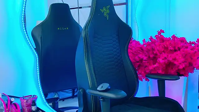 BunnySexyy18 online show from February 2, 9:24 pm