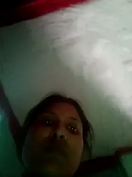 Snapshot of Hotbhabhi_089 chatting on April 29, 6:28 am Hotbhabhi 089 online show from April 29, 6:28 am