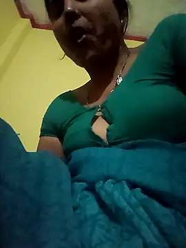 Snapshot of Hotbhabhi_089 chatting on May 1, 4:44 pm Hotbhabhi 089 online show from May 1, 4:44 pm