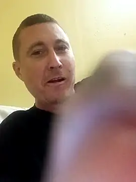 Snapshot of RoughIntentions4U chatting on November 10, 11:59 pm RoughIntentions4U online show from November 10, 11:59 pm