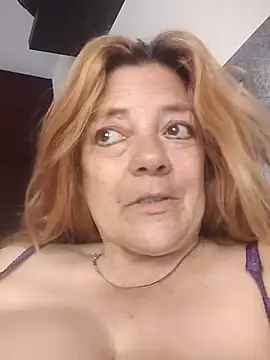 Snapshot of karlaanqui1 chatting on May 27, 2:36 pm karlaanqui1 online show from May 27, 2:36 pm