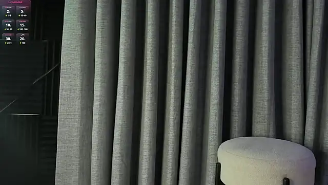 Snapshot of Chloe_Susan_ chatting on March 11, 7:31 pm Chloe Susan online show from March 11, 7:31 pm