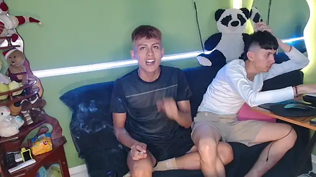 Kurt williams1 online show from November 29, 9:07 pm