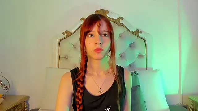 scarlett smith 3 online show from April 22, 2:25 am