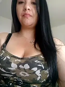 Snapshot of lady_cristal chatting on November 10, 1:21 pm lady cristal online show from November 10, 1:21 pm