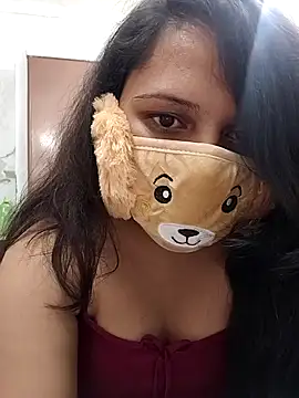 Kamna Hotty online show from November 20, 4:40 pm