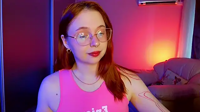 Snapshot of Erica_Nelson chatting on April 29, 1:32 am Erica Nelson online show from April 29, 1:32 am