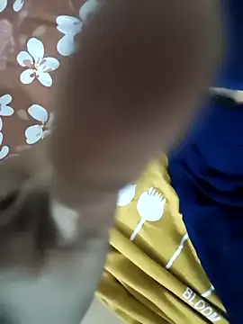 saniya24824 online show from April 11, 5:39 pm