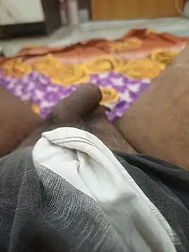 Snapshot of sonudh chatting on November 13, 4:28 pm sonudh online show from November 13, 4:28 pm