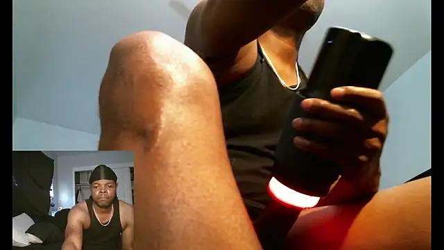 Snapshot of Mr_Sirthedom chatting on June 11, 3:54 pm Mr Sirthedom online show from June 11, 3:54 pm