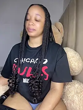 Snapshot of Nisha_102 chatting on February 26, 9:58 pm Nisha 102 online show from February 26, 9:58 pm