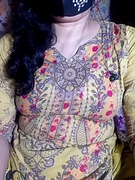 HotGirl23231 online show from May 2, 6:46 pm
