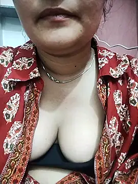 Snapshot of minni64207 chatting on May 19, 10:21 am minni64207 online show from May 19, 10:21 am