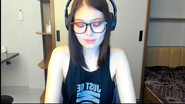 HopeLovely online show from February 23, 5:16 am