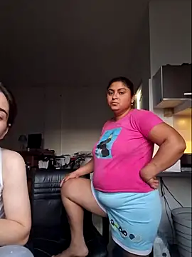 Snapshot of 12dariea chatting on November 10, 6:01 am 12dariea online show from November 10, 6:01 am