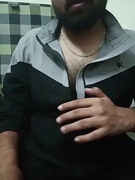 MrToxxic online show from November 18, 5:28 pm