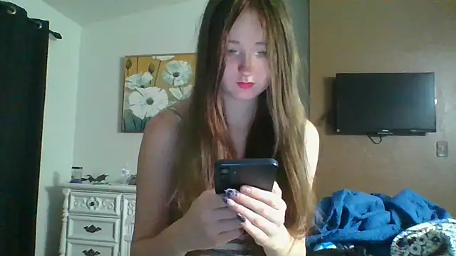 Snapshot of Kayluvs88 chatting on April 29, 4:16 am Kayluvs88 online show from April 29, 4:16 am